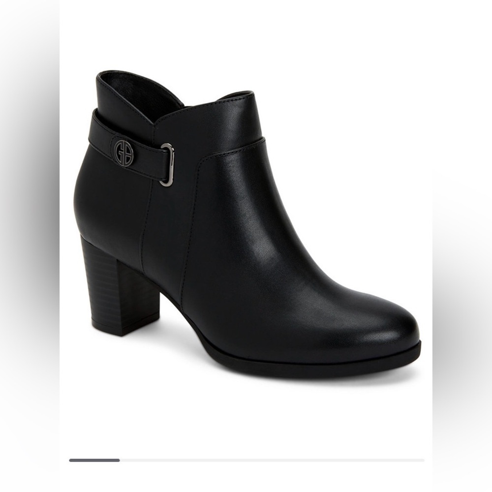 Giani Bernini Artemyss memory foam block-heel dress bootie